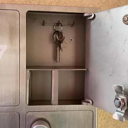 Aparthotel Relax Aachener Boardinghouse Main Train Station Aken