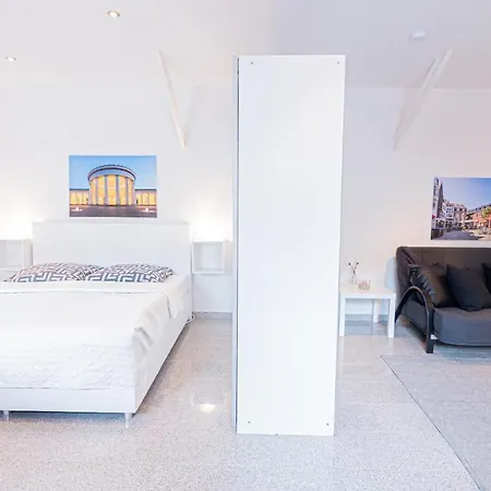 Relax Aachener Boardinghouse Main Train Station Aparthotel 3*